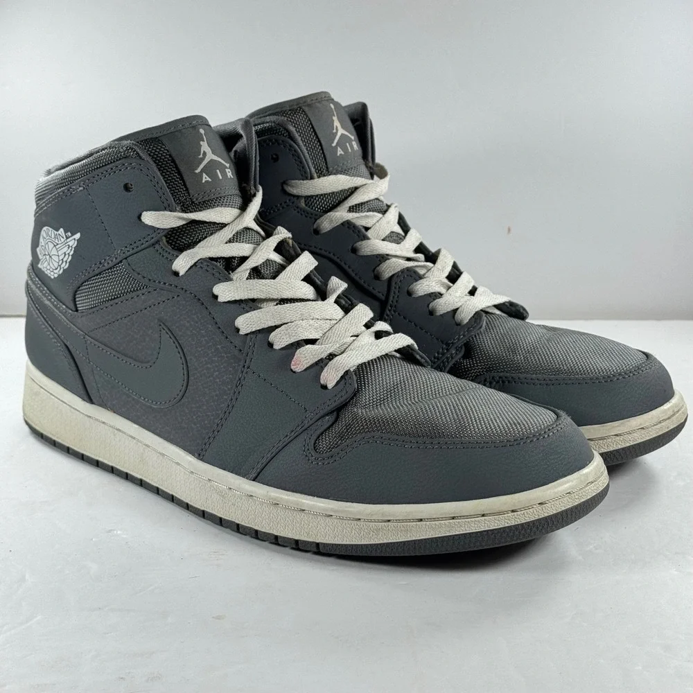 Nike Air‎ Jordan 1 Mid Cool Grey White 554724-022 Mens Size 12 Basketball Shoes